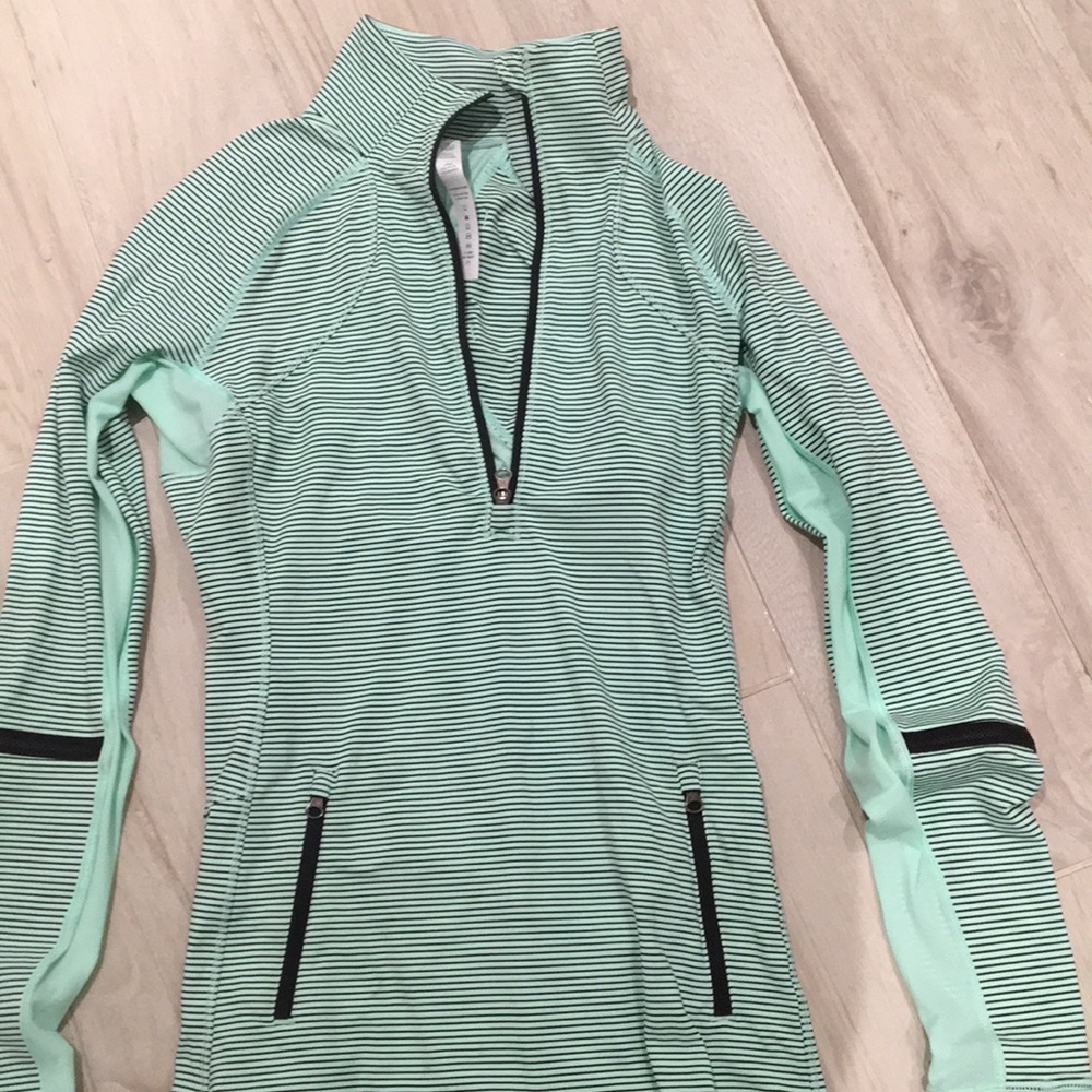 Lululemon pullover running jacket - Picture 2 of 5